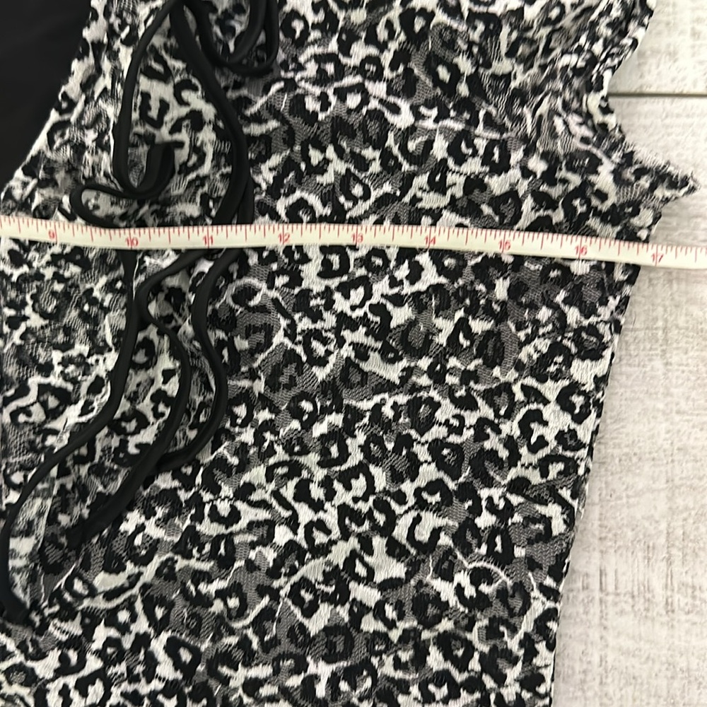 Y2K Heart Soul Black Grey White Cheetah Leopard Print Ruffle Top - Picture 7 of 9